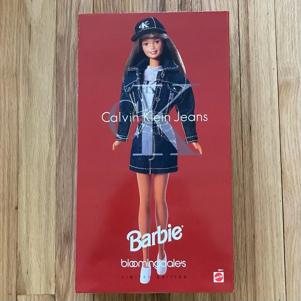 NWT BARBIE Calvin Klein Jeans Bloomingdales BARBIE doll #16211  1996